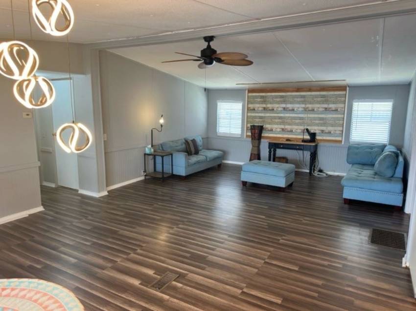 141 Lake Smart Drive a Winter Haven, FL Mobile or Manufactured Home for Sale
